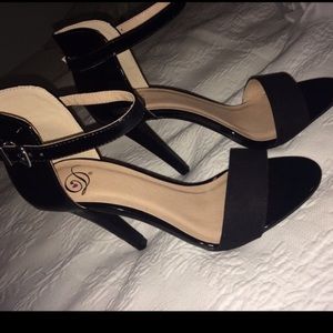 Black patent heels
